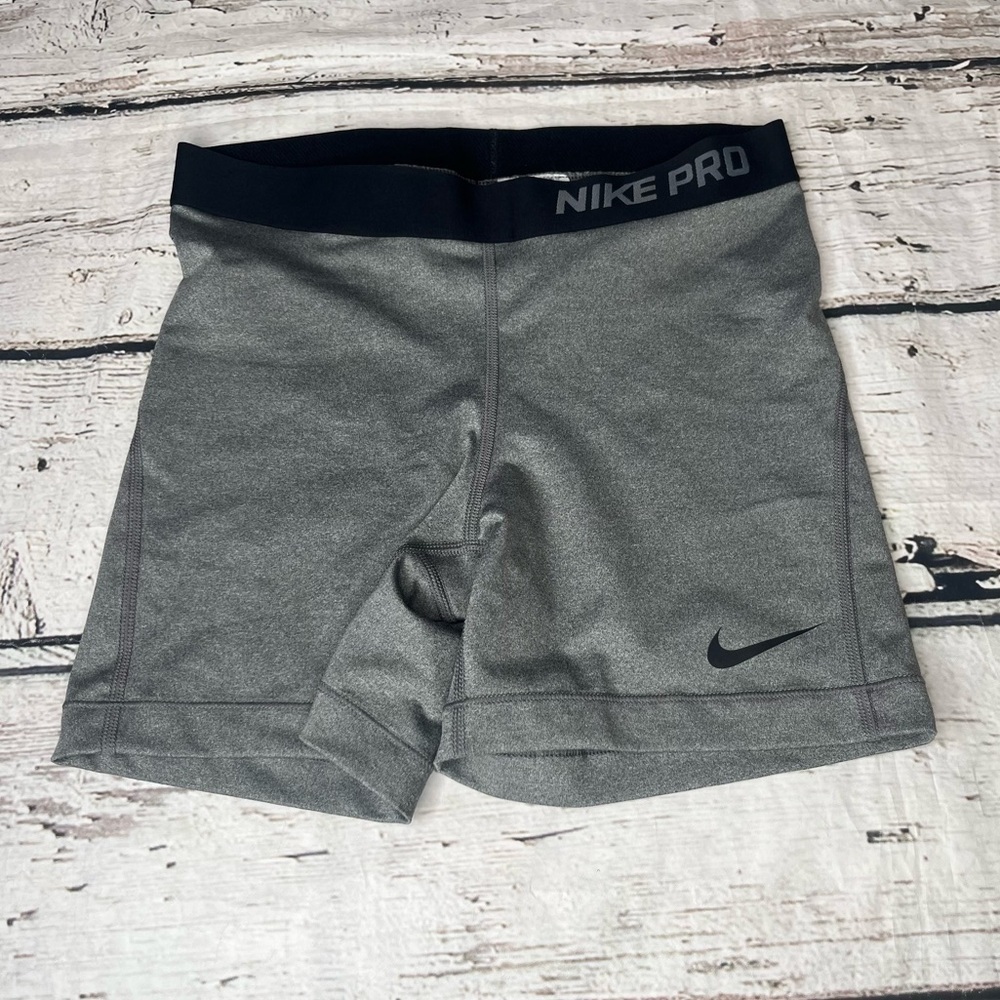 Nike Pro Grey Dri Fit Bike Shorts Size M